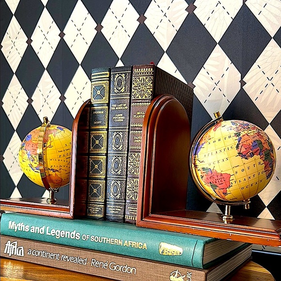 Elegant Vintage Globe Bookends | Brass & Wood | Timeless Library Accent - Picture 13 of 14